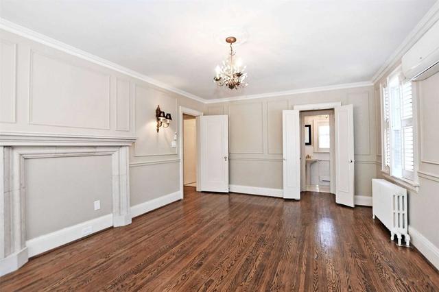 49 Kimbark Blvd, House detached with 4 bedrooms, 4 bathrooms and 4 parking in Toronto ON | Image 21