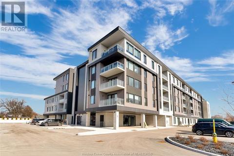213 - 14400 Tecumseh Road East, Condo with 2 bedrooms, 2 bathrooms and null parking in Tecumseh ON | Card Image