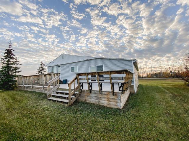 80271 719 Highway, House detached with 3 bedrooms, 2 bathrooms and null parking in Saddle Hills County AB | Image 15