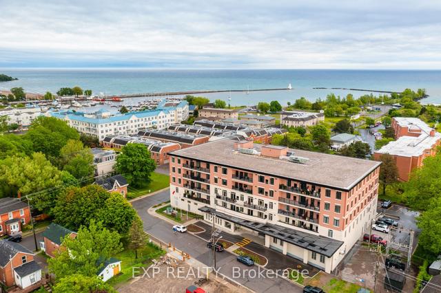 404 - 135 Orr St, Condo with 2 bedrooms, 3 bathrooms and 1 parking in Cobourg ON | Image 14