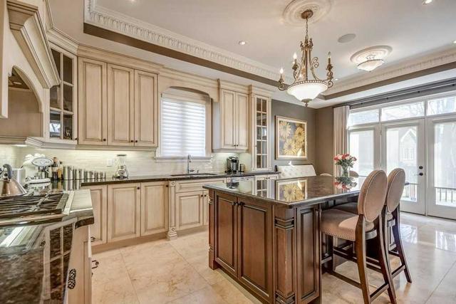 83 Upper Canada Dr, House detached with 5 bedrooms, 8 bathrooms and 6 parking in Toronto ON | Image 13