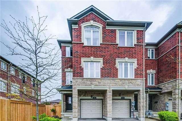 1 - 2600 Glengarry Rd, Townhouse with 3 bedrooms, 3 bathrooms and 1 parking in Mississauga ON | Image 1