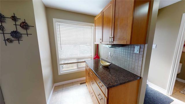 41 - 32 Mowat Blvd, Condo with 3 bedrooms, 2 bathrooms and 1 parking in Kitchener ON | Image 38