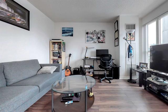 1504 - 909 Bay St, Condo with 0 bedrooms, 1 bathrooms and 1 parking in Toronto ON | Image 19