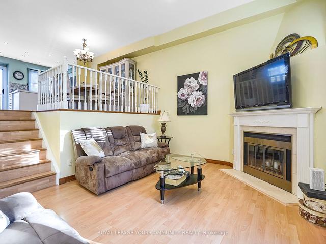 10 - 90 Henderson Ave, Townhouse with 3 bedrooms, 3 bathrooms and 2 parking in Markham ON | Image 6