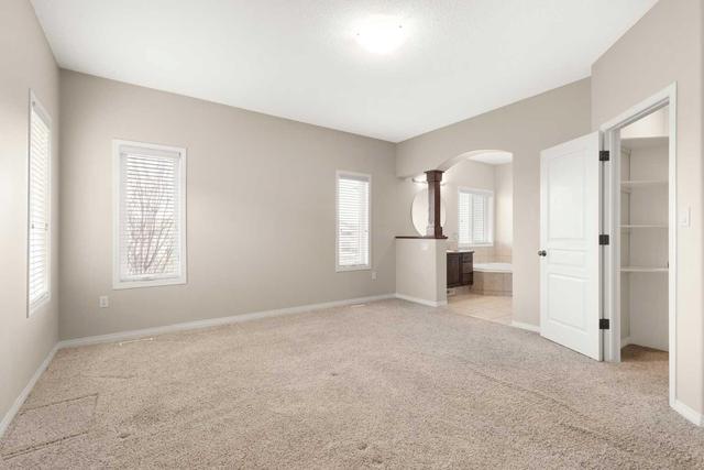 4 Sierra Place Sw, House detached with 3 bedrooms, 3 bathrooms and 4 parking in Medicine Hat AB | Image 11