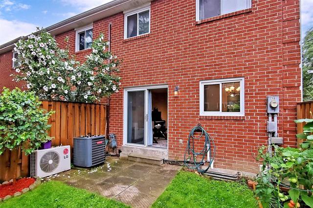 79 Porterfield Cres, Townhouse with 4 bedrooms, 2 bathrooms and 2 parking in Markham ON | Image 22
