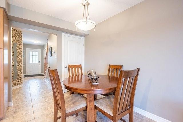 5 - 535 Margaret St, Townhouse with 3 bedrooms, 2 bathrooms and 2 parking in Cambridge ON | Image 37