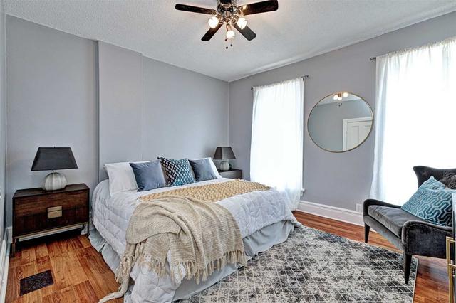 175 Macnab St N, House attached with 3 bedrooms, 1 bathrooms and 1 parking in Hamilton ON | Image 9