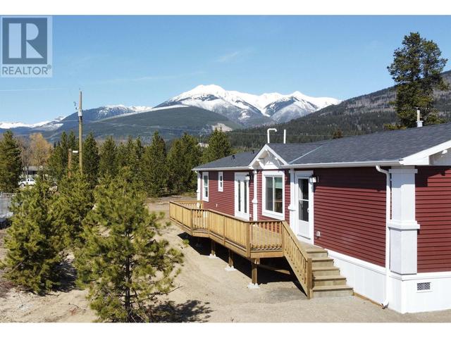 1170 9th Avenue, House other with 3 bedrooms, 2 bathrooms and null parking in Valemount BC | Image 4