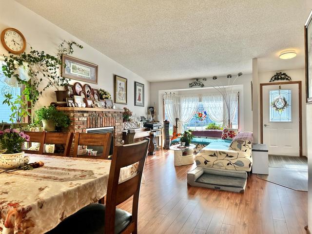 10201 83 Street, House detached with 4 bedrooms, 3 bathrooms and 4 parking in Peace River AB | Image 9