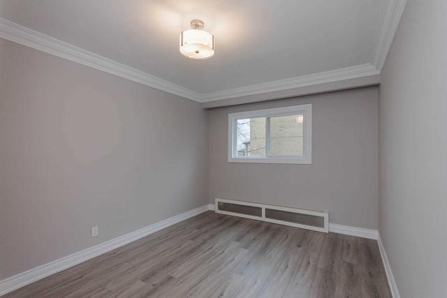 2 - 451 Leslie St, House other with 2 bedrooms, 2 bathrooms and 1 parking in Toronto ON | Image 27