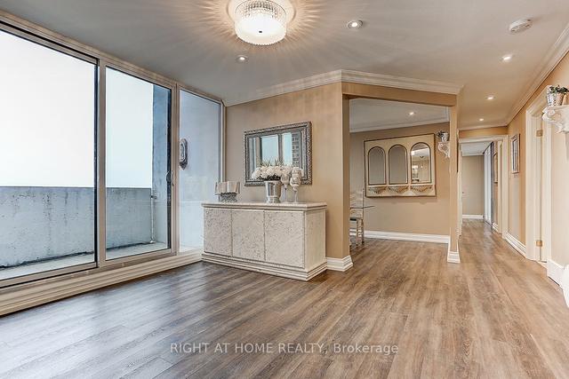 2306 - 10 Muirhead Rd, Condo with 2 bedrooms, 2 bathrooms and 1 parking in Toronto ON | Image 7