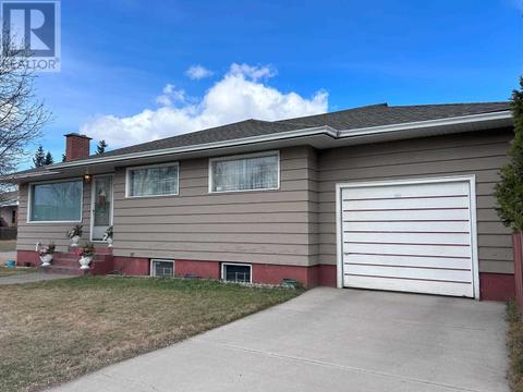 1486 Burden Street, House detached with 4 bedrooms, 2 bathrooms and null parking in Prince George BC | Card Image