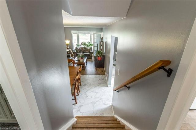 411a Dayna Crescent, House semidetached with 4 bedrooms, 2 bathrooms and 2 parking in Waterloo ON | Image 15