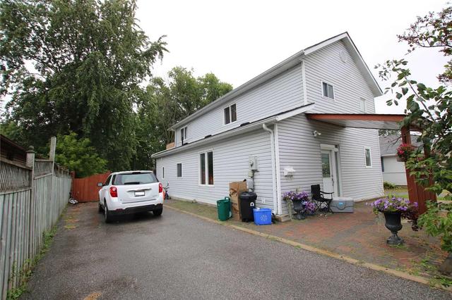 252 Elm Ave, House detached with 3 bedrooms, 3 bathrooms and 5 parking in Georgina ON | Image 1