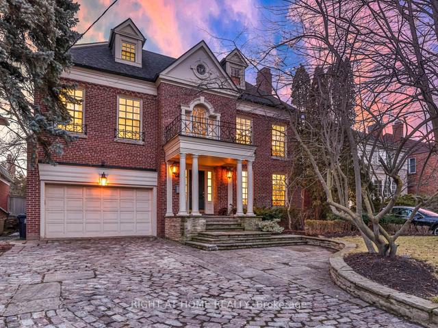 238 Forest Hill Rd, House detached with 4 bedrooms, 5 bathrooms and 6 parking in Toronto ON | Image 1