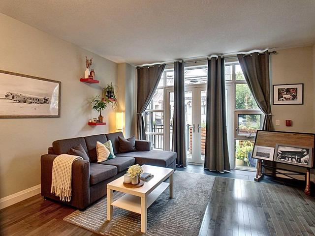 118 - 165 Duke St E, Condo with 1 bedrooms, 1 bathrooms and 1 parking in Kitchener ON | Image 1
