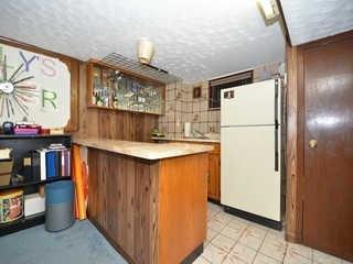 503 Sammon Ave, House semidetached with 2 bedrooms, 2 bathrooms and 1 parking in Toronto ON | Image 15