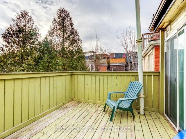 upper - 11 Salisbury Ave, House attached with 2 bedrooms, 1 bathrooms and 0 parking in Toronto ON | Image 10