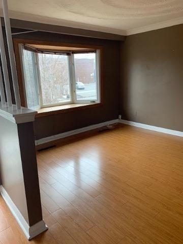 176 Cocksfield Ave, House detached with 3 bedrooms, 2 bathrooms and 2 parking in Toronto ON | Image 6