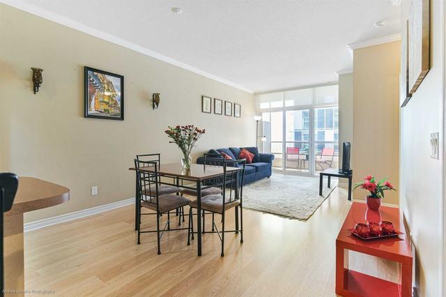 2130 - 5233 Dundas St W, Condo with 1 bedrooms, 1 bathrooms and 1 parking in Toronto ON | Image 2