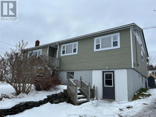153 Main Road, House detached with 2 bedrooms, 1 bathrooms and null parking in Winterton NL | Image 2