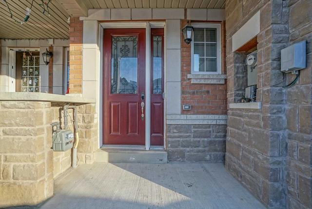 9 Dufay Rd, House attached with 3 bedrooms, 4 bathrooms and 3 parking in Brampton ON | Image 12