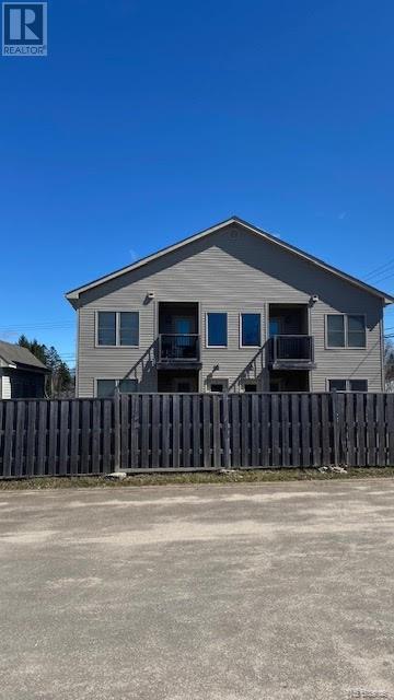 424 Preistman Street, House other with 0 bedrooms, 0 bathrooms and null parking in Fredericton NB | Image 3