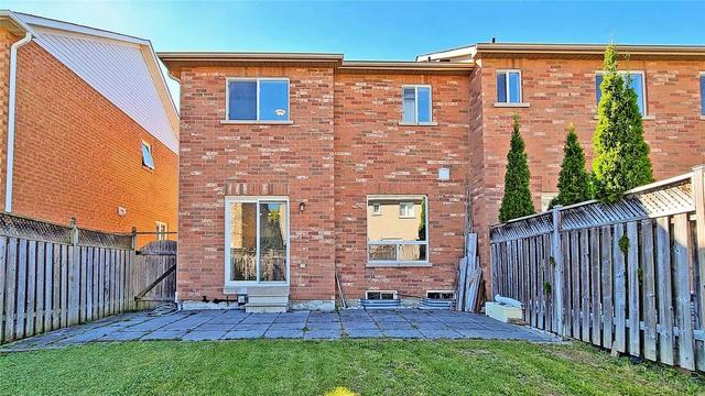23 Cornerstone Rd, House attached with 3 bedrooms, 4 bathrooms and 2 parking in Markham ON | Image 20