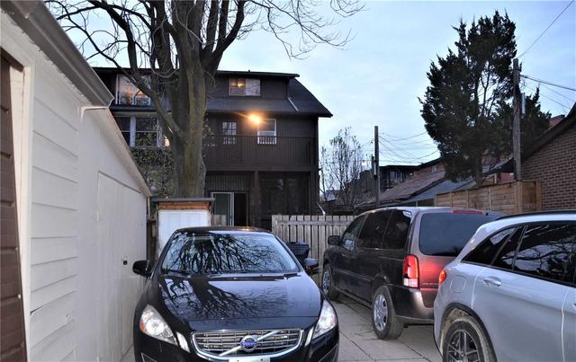 181 Annette St, House semidetached with 6 bedrooms, 3 bathrooms and 6 parking in Toronto ON | Image 29