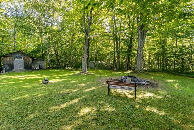 93 Armstrong Crt, House detached with 2 bedrooms, 1 bathrooms and 20 parking in Kawartha Lakes ON | Image 17