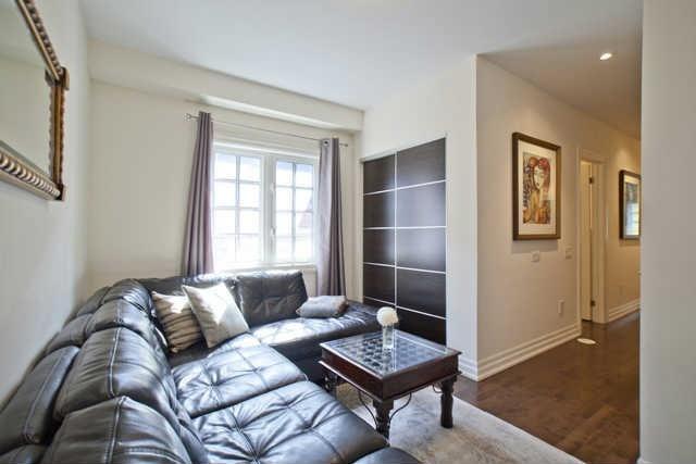363b Roehampton Ave, Townhouse with 3 bedrooms, 3 bathrooms and 1 parking in Toronto ON | Image 11