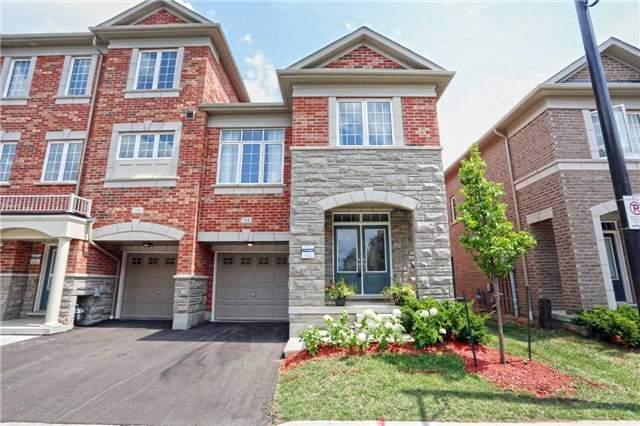 114 Aspen Hills Rd, House attached with 3 bedrooms, 3 bathrooms and 1 parking in Brampton ON | Image 1