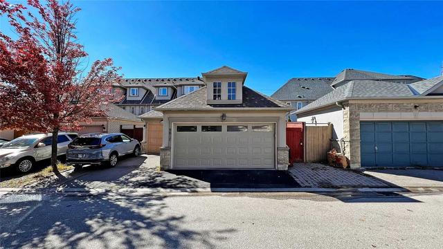 9017 Yonge St, House attached with 3 bedrooms, 3 bathrooms and 3 parking in Richmond Hill ON | Image 33