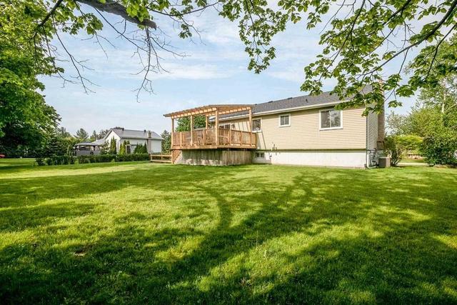 227 Nelson Cres, House detached with 2 bedrooms, 2 bathrooms and 4 parking in Innisfil ON | Image 19