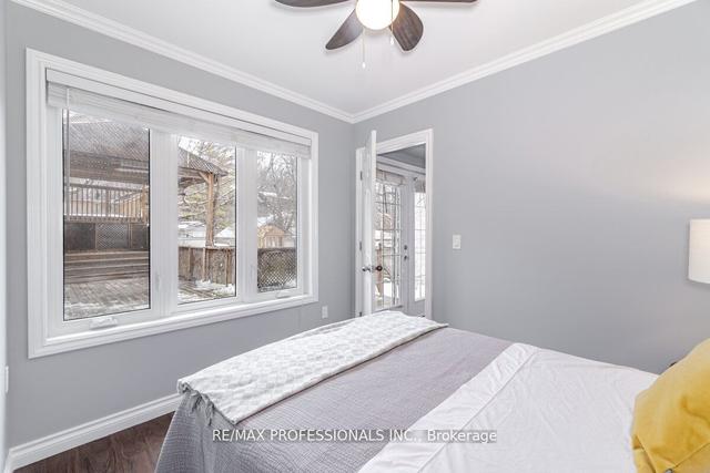 101 Keele St, House detached with 4 bedrooms, 2 bathrooms and 2 parking in Toronto ON | Image 19