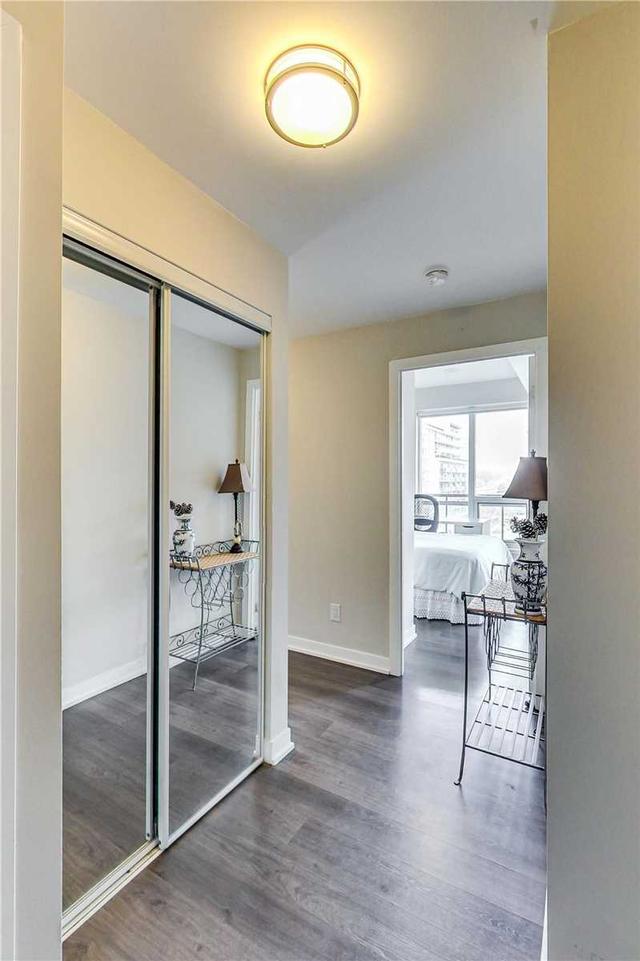 709 - 225 Sackville St, Condo with 2 bedrooms, 2 bathrooms and 1 parking in Toronto ON | Image 8