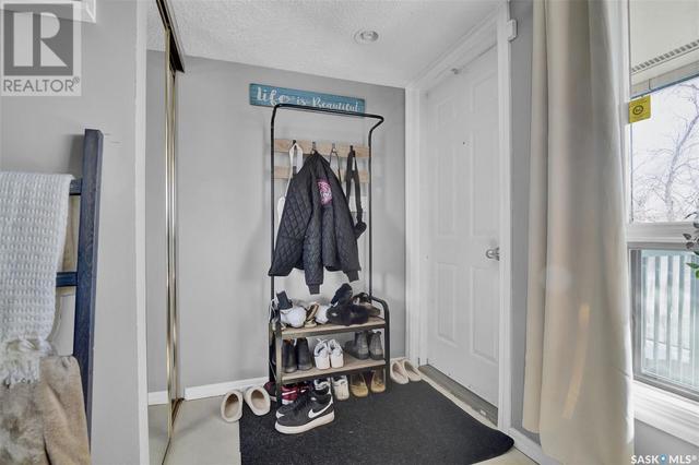 104 Gore Place, Condo with 2 bedrooms, 1 bathrooms and null parking in Regina SK | Image 3