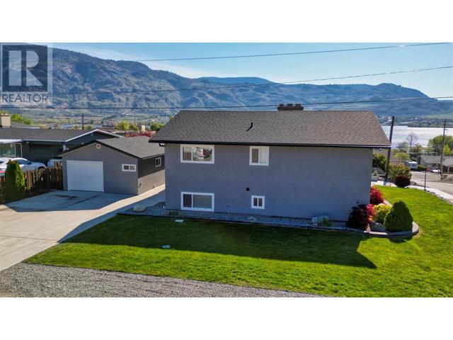 9106 Hummingbird Lane, House detached with 4 bedrooms, 4 bathrooms and 3 parking in Osoyoos BC | Image 5