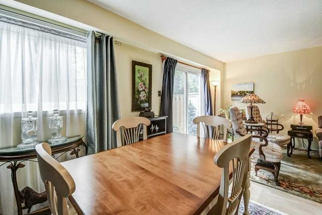 28 - 1530 Lancaster Dr, Townhouse with 3 bedrooms, 2 bathrooms and 2 parking in Oakville ON | Image 23
