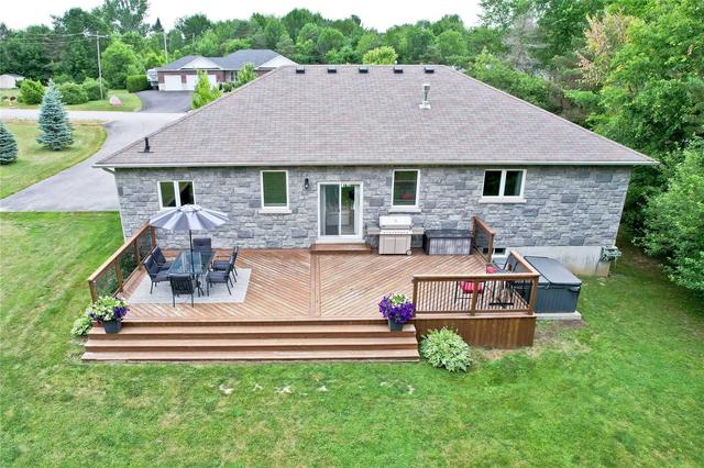 15 Merrington Ave, House detached with 3 bedrooms, 3 bathrooms and 11 parking in Oro Medonte ON | Image 12