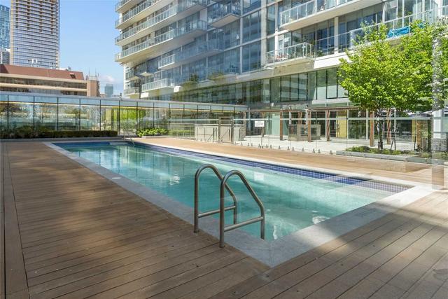 th. 116 - 29 Queens Quay E, Townhouse with 2 bedrooms, 3 bathrooms and 2 parking in Toronto ON | Image 28
