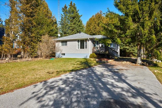 3329 Orchard Ave, House detached with 3 bedrooms, 2 bathrooms and 3 parking in Innisfil ON | Image 12