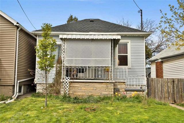 47 Highland Ave, House detached with 2 bedrooms, 1 bathrooms and 0 parking in Hamilton ON | Image 11