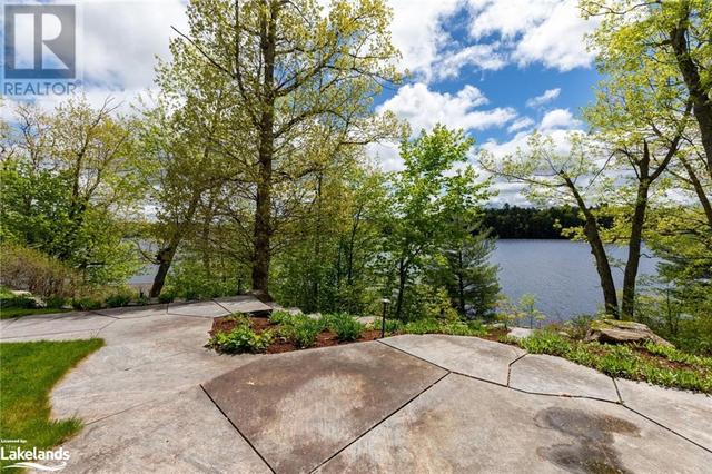 1655 Muskoka Road 118 W, House detached with 5 bedrooms, 4 bathrooms and 18 parking in Muskoka Lakes ON | Image 45