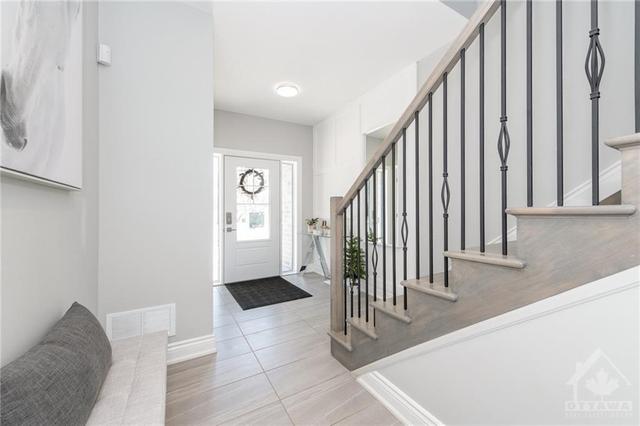 701 Reverie Private, Townhouse with 2 bedrooms, 3 bathrooms and 2 parking in Ottawa ON | Image 5