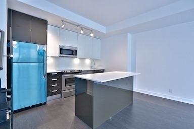 Th101 - 1815 Yonge St, Townhouse with 2 bedrooms, 2 bathrooms and null parking in Toronto ON | Image 9