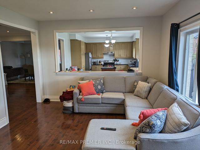 21 Retreat Blvd, House detached with 4 bedrooms, 4 bathrooms and 4 parking in Vaughan ON | Image 13