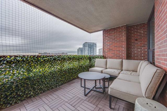 1205 - 2365 Kennedy Rd, Condo with 3 bedrooms, 2 bathrooms and 2 parking in Toronto ON | Image 21